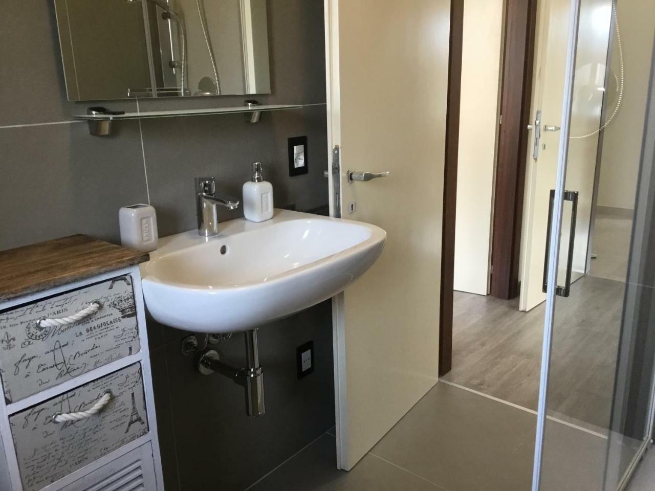 Casa Claudia Apartment Assenza di Brenzone Ngoại thất bức ảnh